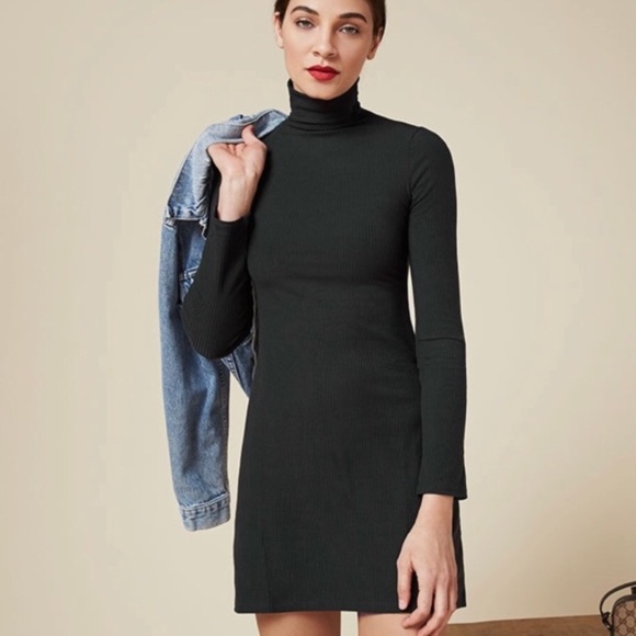 Reformation Dresses & Skirts - Reformation Rochelle Dress Green